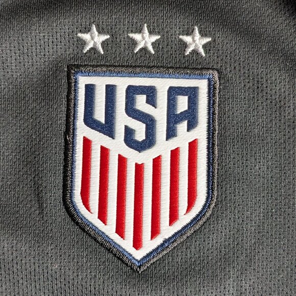 Authentic Nike Dri-Fit USWNT 2016 Jersey - M (Woman's) - Picture 4 of 8